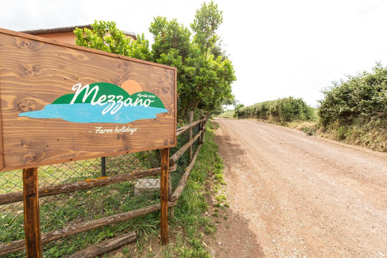 Agriturismo Lago Di Mezzano Valentano Exteriér fotografie