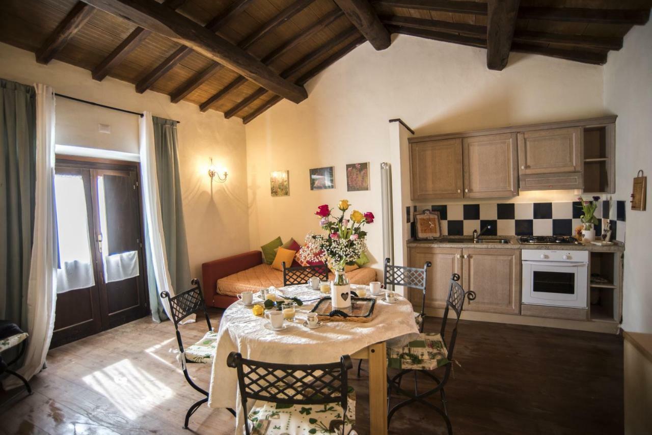 Agriturismo Lago Di Mezzano Valentano Exteriér fotografie
