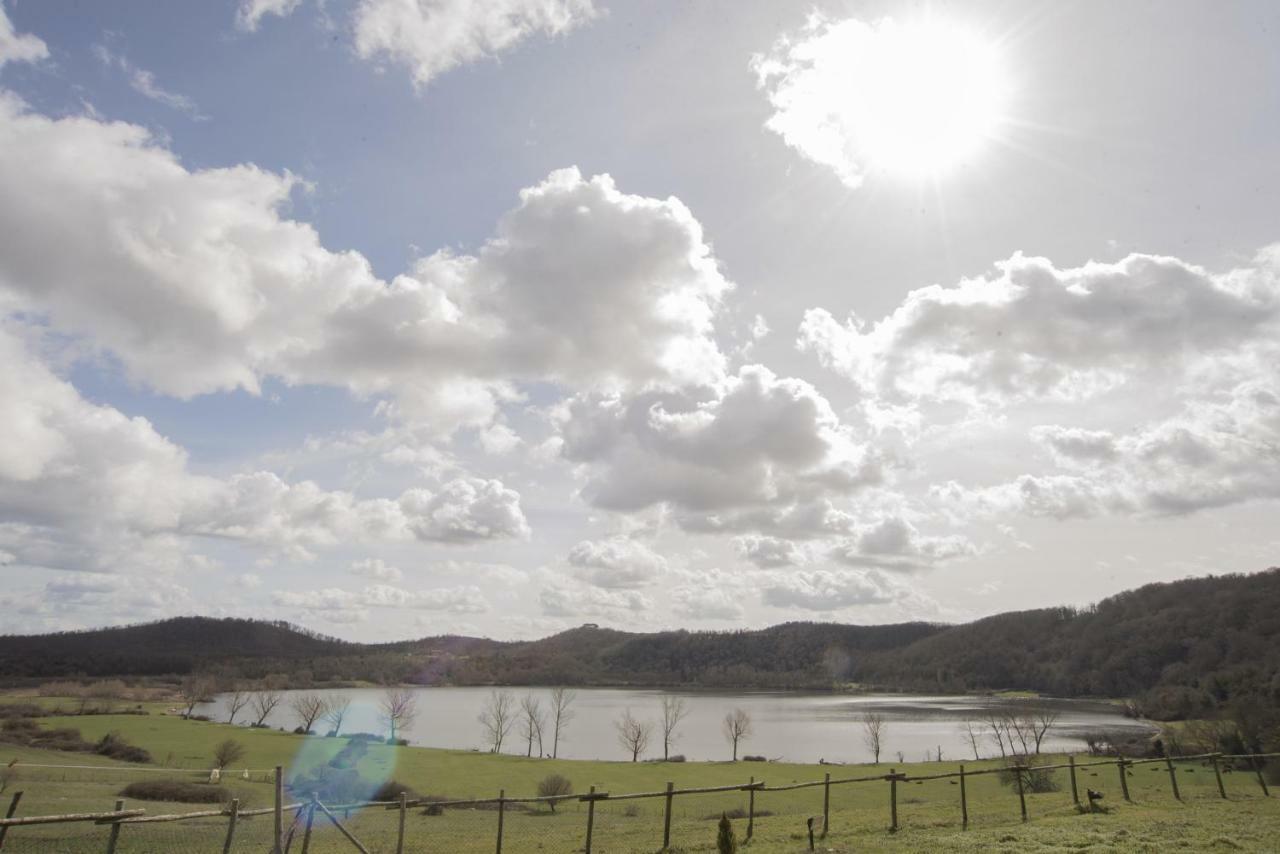 Agriturismo Lago Di Mezzano Valentano Exteriér fotografie